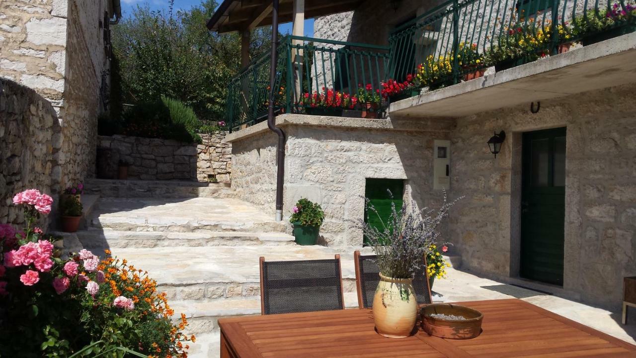 Villa Cetina Milasi Buitenkant foto