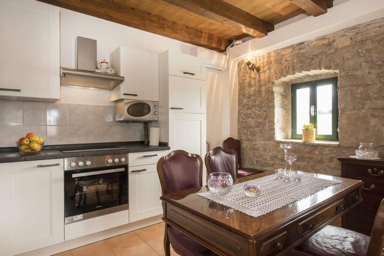 Villa Cetina Milasi Buitenkant foto