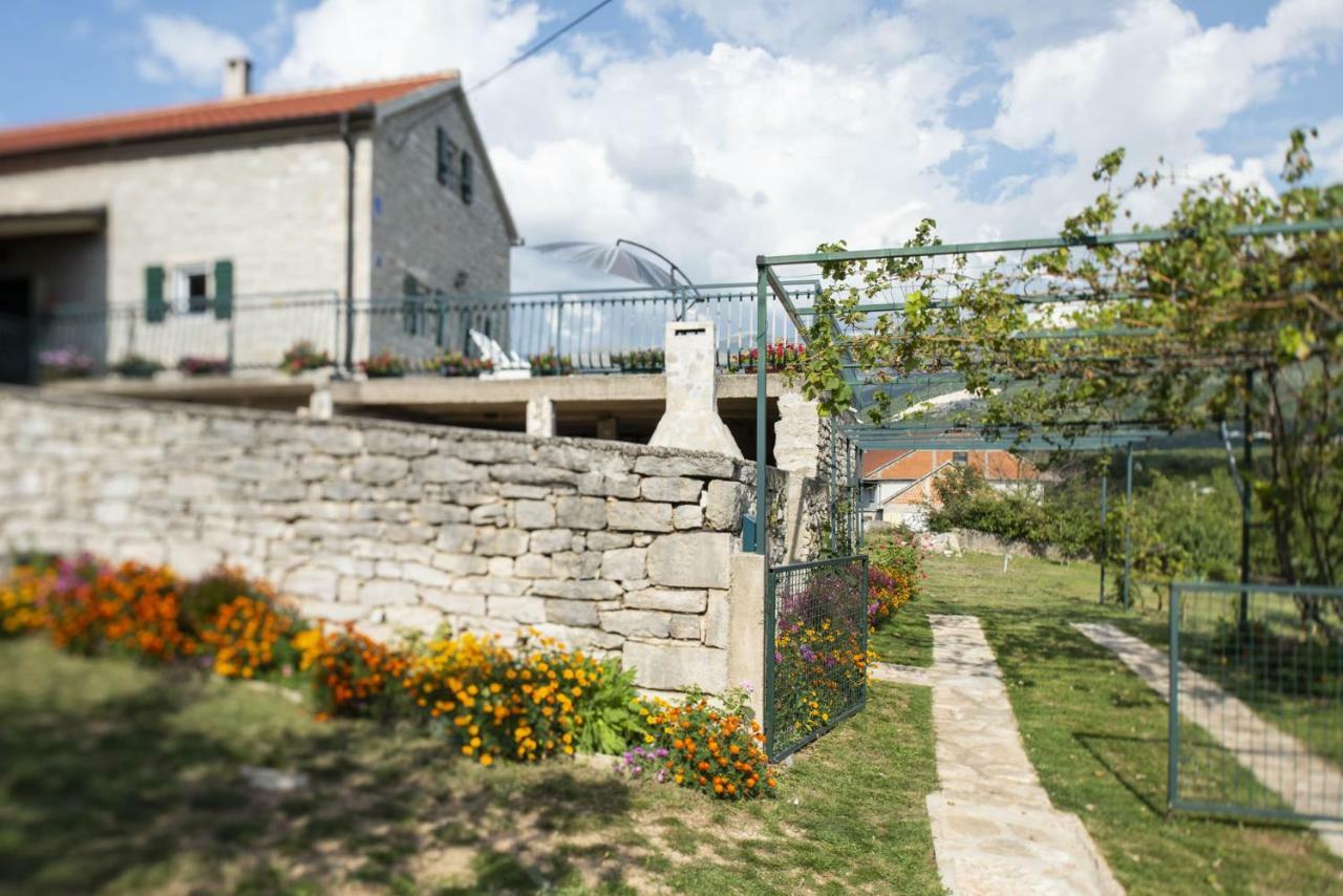 Villa Cetina Milasi Buitenkant foto