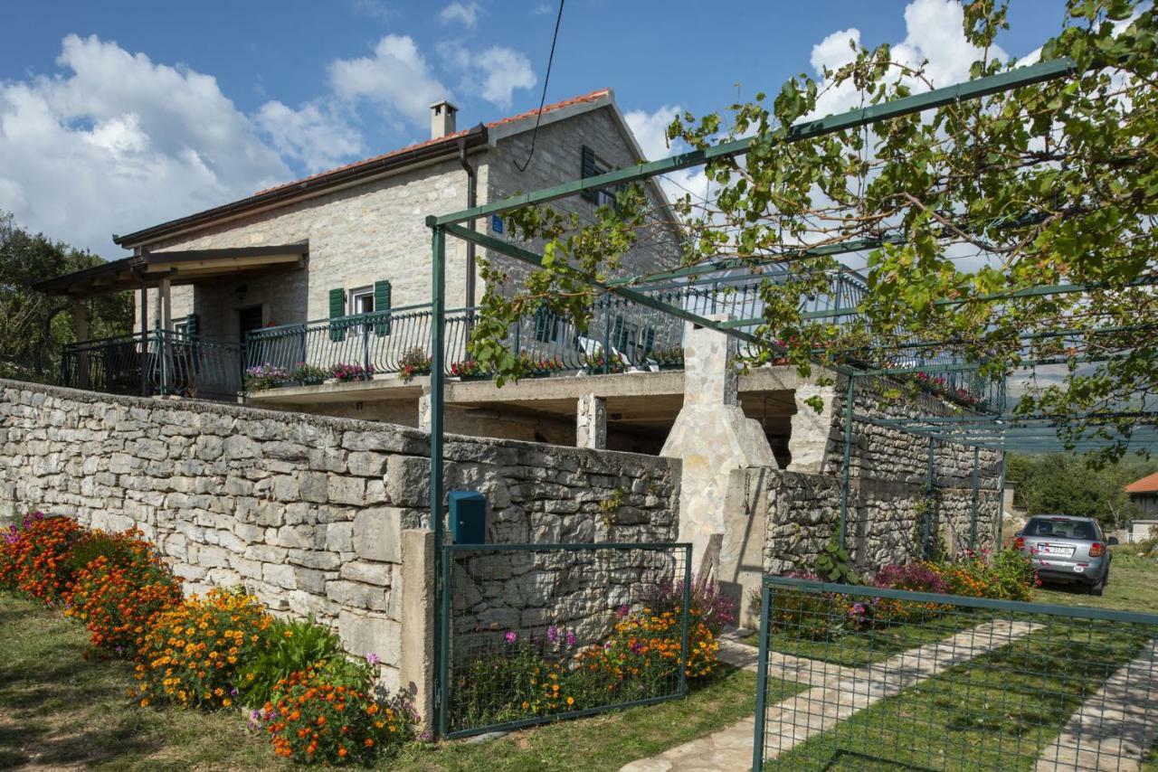 Villa Cetina Milasi Buitenkant foto